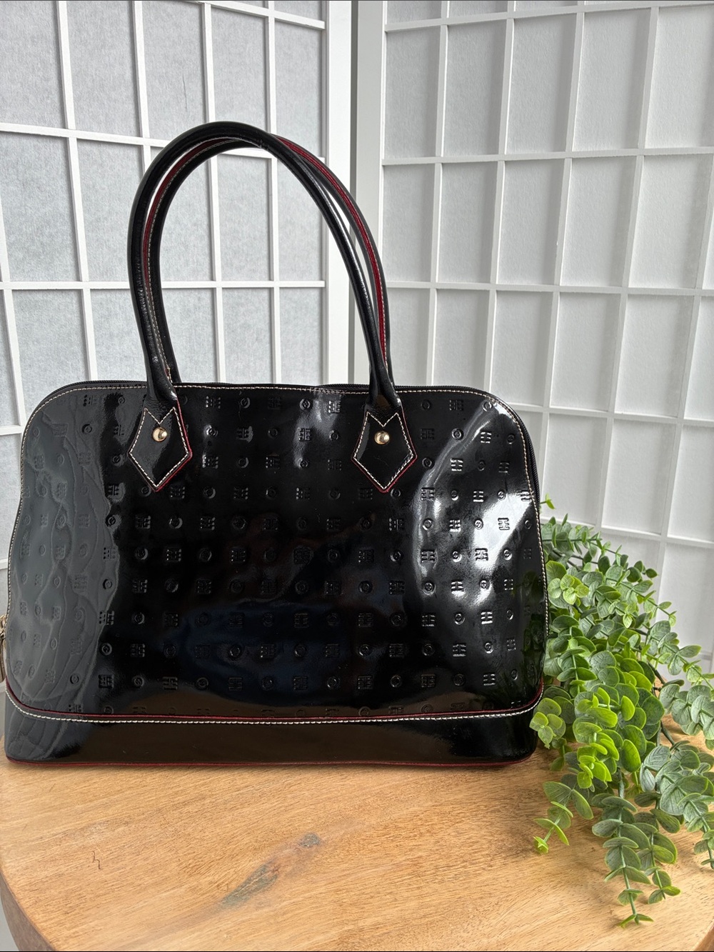 Beautiful Arcadia Italian Made Genuine Black Embossed Patent Leather Satchel Bag